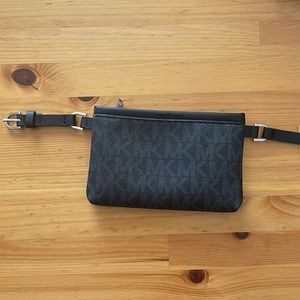 Michael Kors Fanny Pack
